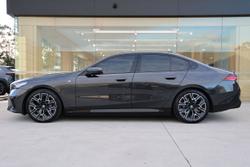 2025 BMW i5 eDRIVE40 M SPORT