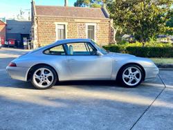 1994 Porsche
Carrera 993