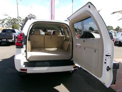 2021 Toyota
Prado Prado VX 2.8L T Diesel Automatic Wagon 4277430 004