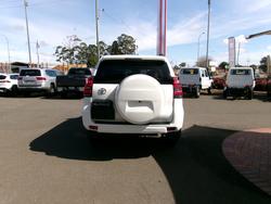 2021 Toyota
Prado Prado VX 2.8L T Diesel Automatic Wagon 4277430 004