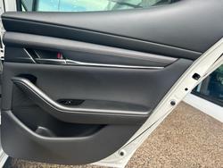 2025 Mazda 3 G20 Evolve