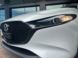 2025 Mazda 3 G20 Evolve