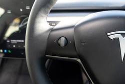 2021 Tesla
Model 3 Standard Range Plus