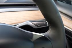 2021 Tesla
Model 3 Standard Range Plus