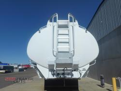 2006 Omega Bogie Fuel Tanker