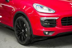 2015 Porsche
Cayenne Diesel