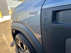 2025 Renault
Duster Evolution 4x4 MHEV