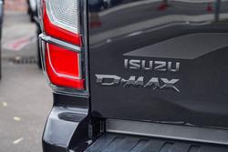 2025 Isuzu D-MAX BLADE