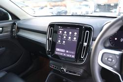 2022 Volvo XC40 Ultimate B5 Dark