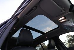2022 Volvo XC40 Ultimate B5 Dark