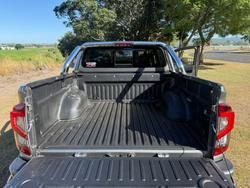 2025 NISSAN NP300 NAVARA ST
