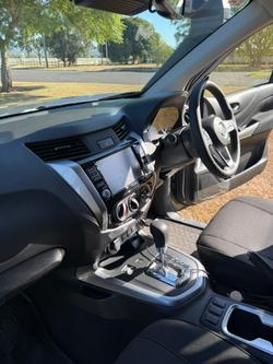 2025 NISSAN NP300 NAVARA ST