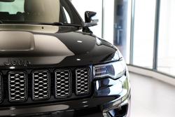 2020 Jeep Grand Cherokee Night Eagle