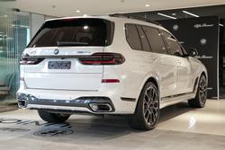 2023 BMW
                X7 xDrive40d M Sport