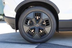 2025 Volvo EX30 Cross Country