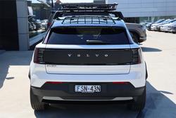 2025 Volvo EX30 Cross Country