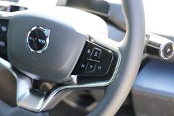 2025 Volvo EX30 Cross Country