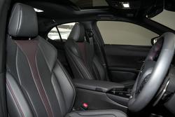 2024 Lexus
UX 300h F Sport