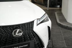 2024 Lexus
UX 300h F Sport