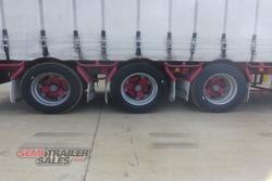 2004 Vawdrey 22 Pallet Dropdeck Curtainsider