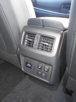 2025 NISSAN X-TRAIL TI-L