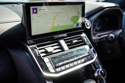 2025 Toyota LANDCRUISER VX