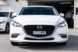 2017 Mazda 3 Maxx