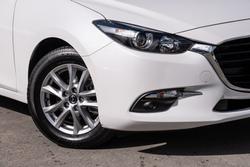 2017 Mazda 3 Maxx