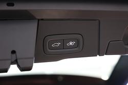 2025 Volvo XC60 Plus B5 Bright