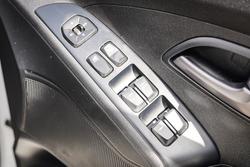 2015 HYUNDAI iX35 ACTIVE (FWD)