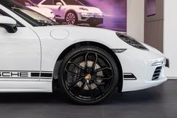 2024 Porsche 718 Boxster Style Edition