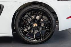 2024 Porsche 718 Boxster Style Edition