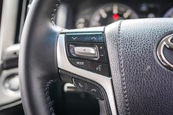 2016 Toyota LANDCRUISER VX