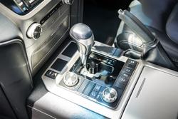 2016 Toyota LANDCRUISER VX