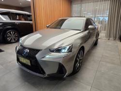 2017 Lexus IS300h F Sport 2.5L Hybrid CVT Sedan