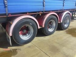 1997 Vawdrey 41FT 20 Pallet Curtainsider