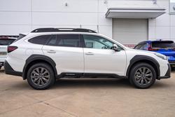 2025 Subaru Outback AWD