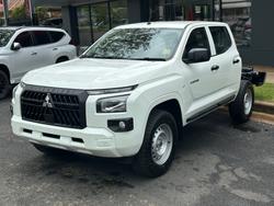 2025 MITSUBISHI TRITON GLX