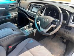 2017 Toyota Kluger GX AWD White