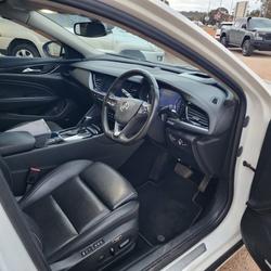 2020 Holden Calais V ZB MY20 White