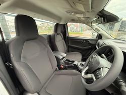 2026 Isuzu D-MAX SX