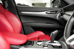 2023 Alfa Romeo Stelvio Veloce