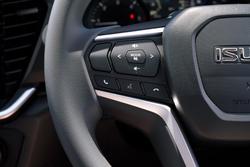 2025 Isuzu MU-X LS-M