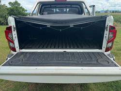 2022 NISSAN NAVARA ST-X