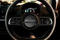 2023 Fiat 500e La Prima