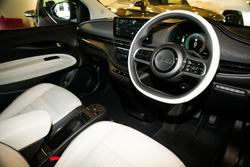 2023 Fiat 500e La Prima