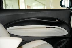 2023 Fiat 500e La Prima