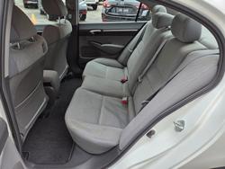 2011 Honda Civic VTi-L 8th Gen MY11 WHITE