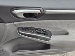 2011 Honda Civic VTi-L 8th Gen MY11 WHITE
