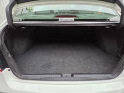 2011 Honda Civic VTi-L 8th Gen MY11 WHITE